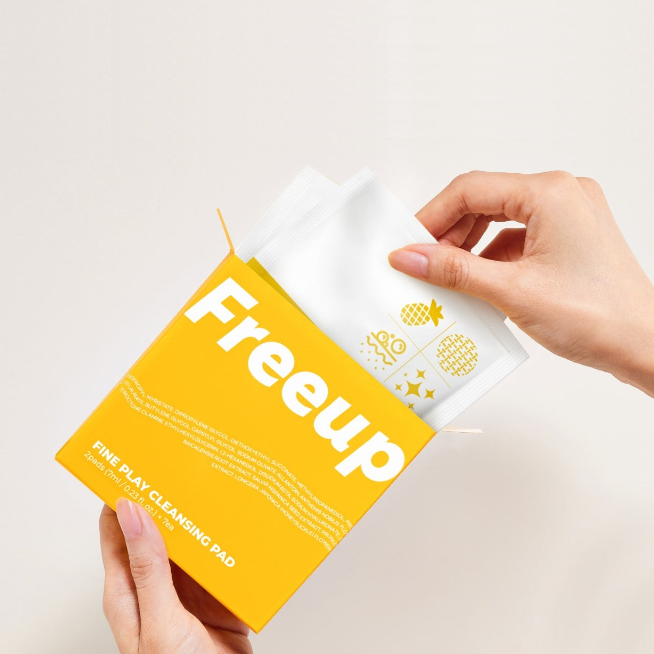 Freeup Fine Play Cleansing Pad (Portable / Pack of 7)